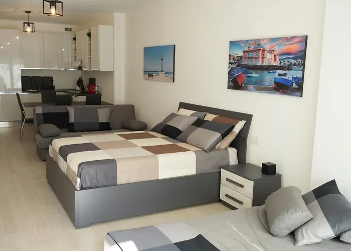 Homega - Center New Apartment